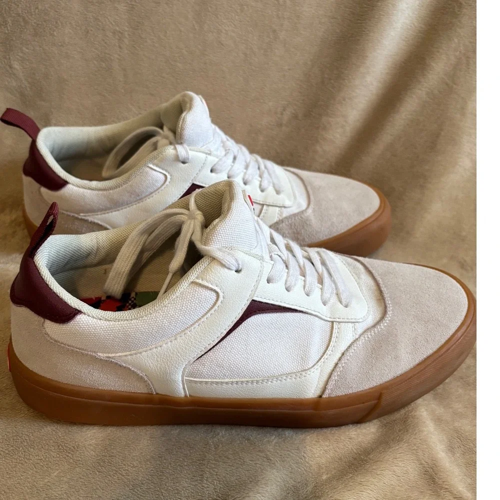 Airwalk Mens White Suede Canvas Skate Shoes Gum Sole MNAK23E5014 Size 11